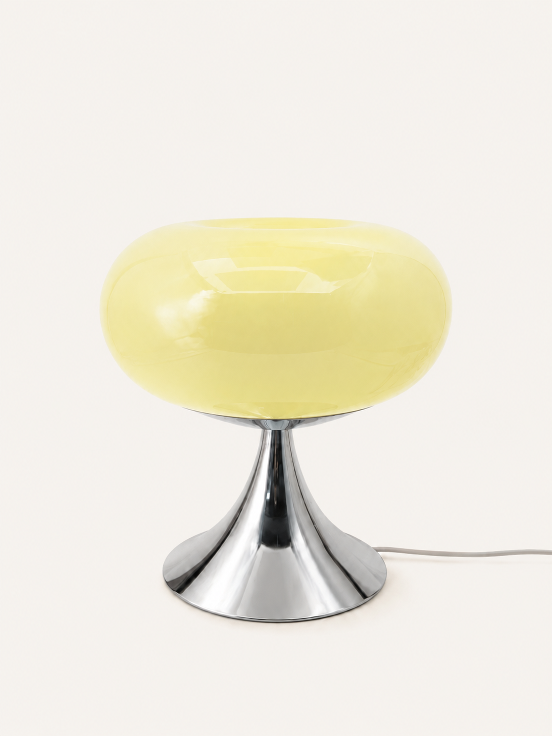 Lampe de table en verre coloré et pied chromé